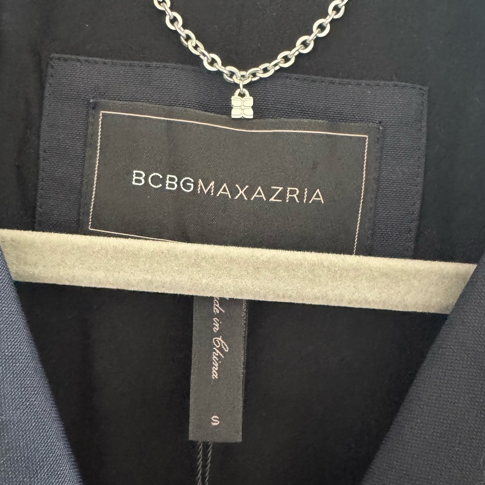 BCBGMAXAZRIA Asymmetrical Cape Sm Black Moto Poncho Jacket Structured Utility - Picture 8 of 8